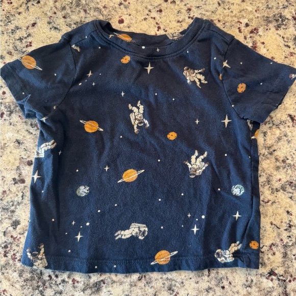 Set of Three Old Navy Graphic T-Shirts Boys Size 12-18 Months 100% Cotton - Picture 6 of 13